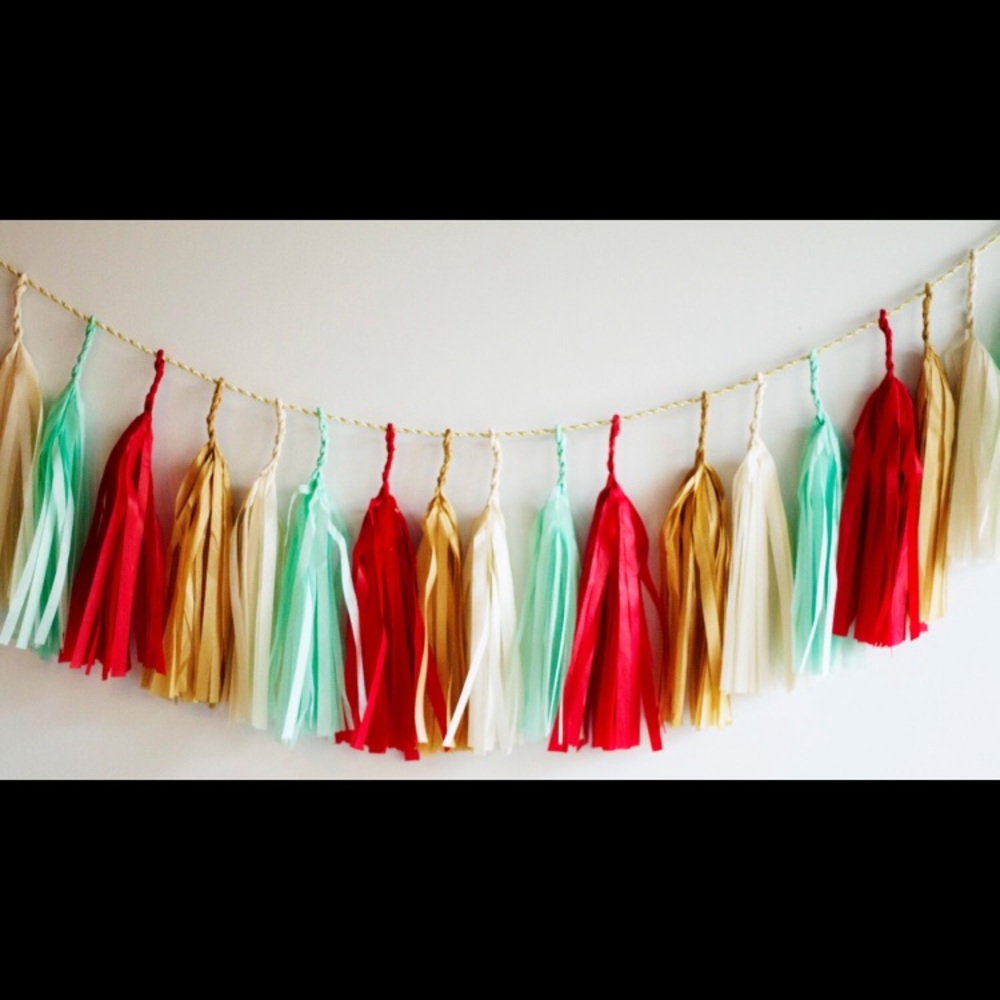Tassel Garland
